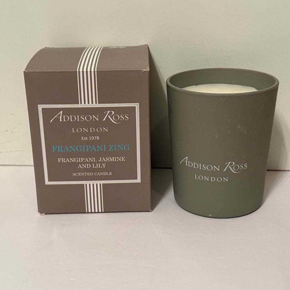 ADDISON ROSS NEW CANDLE IN BOX NIB FRANGIPANI ZING HANDMADE ENGLAND NWT HOME